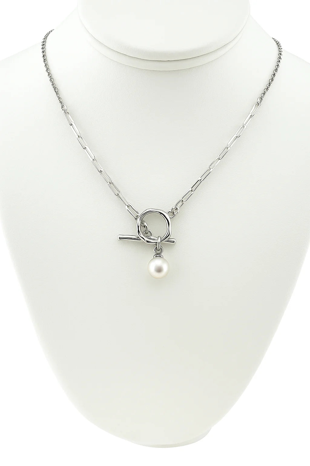 The Linked Necklace