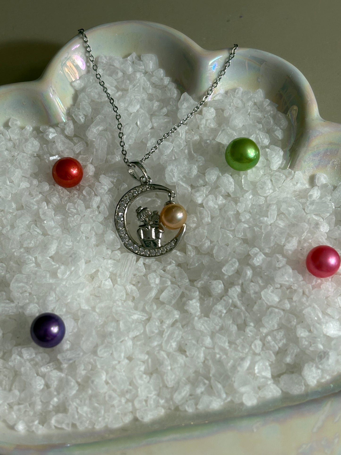 Crescent Bond Pendant