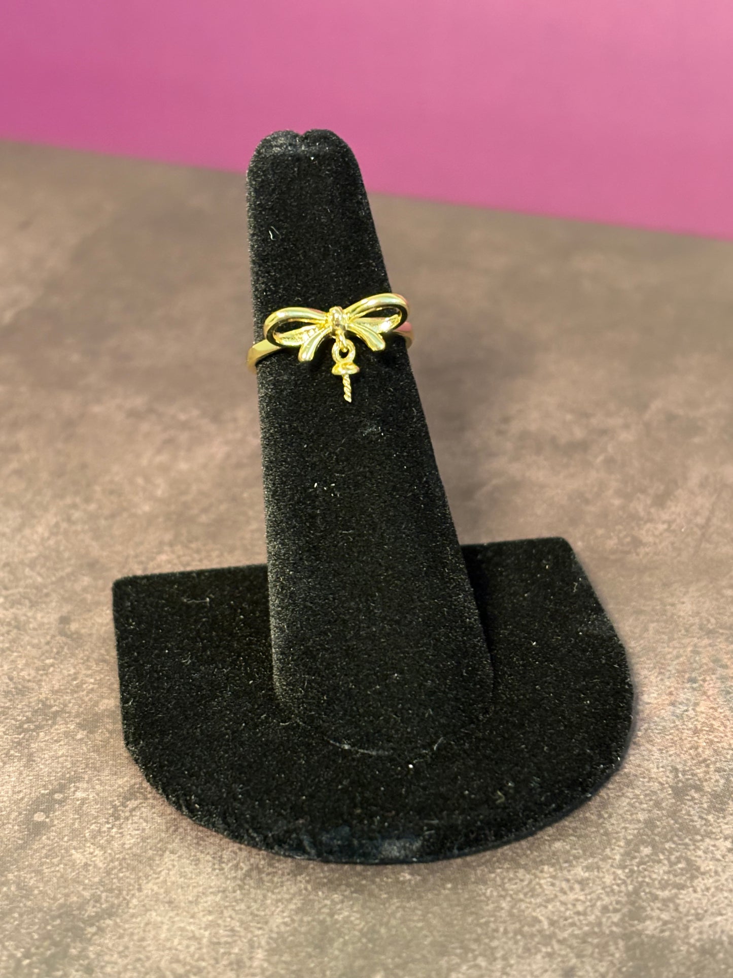 Bow & Pearl Ring
