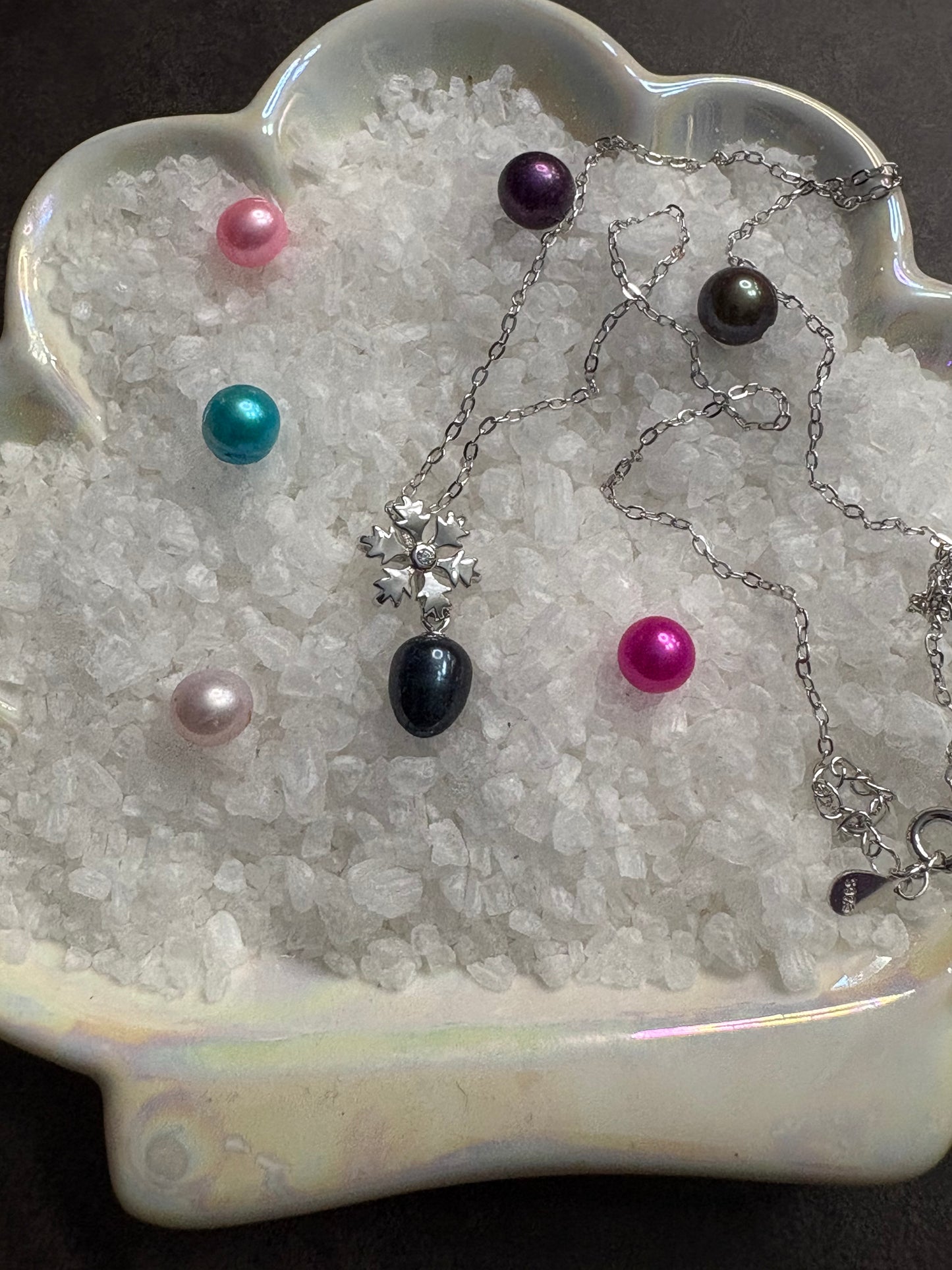 Snowdrop Glow Pendant