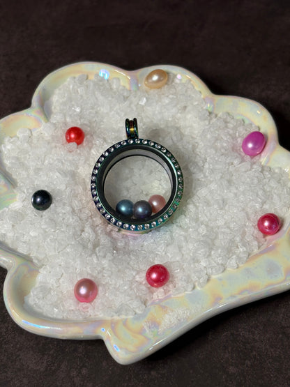 Everyday Pearl Locket Pendant