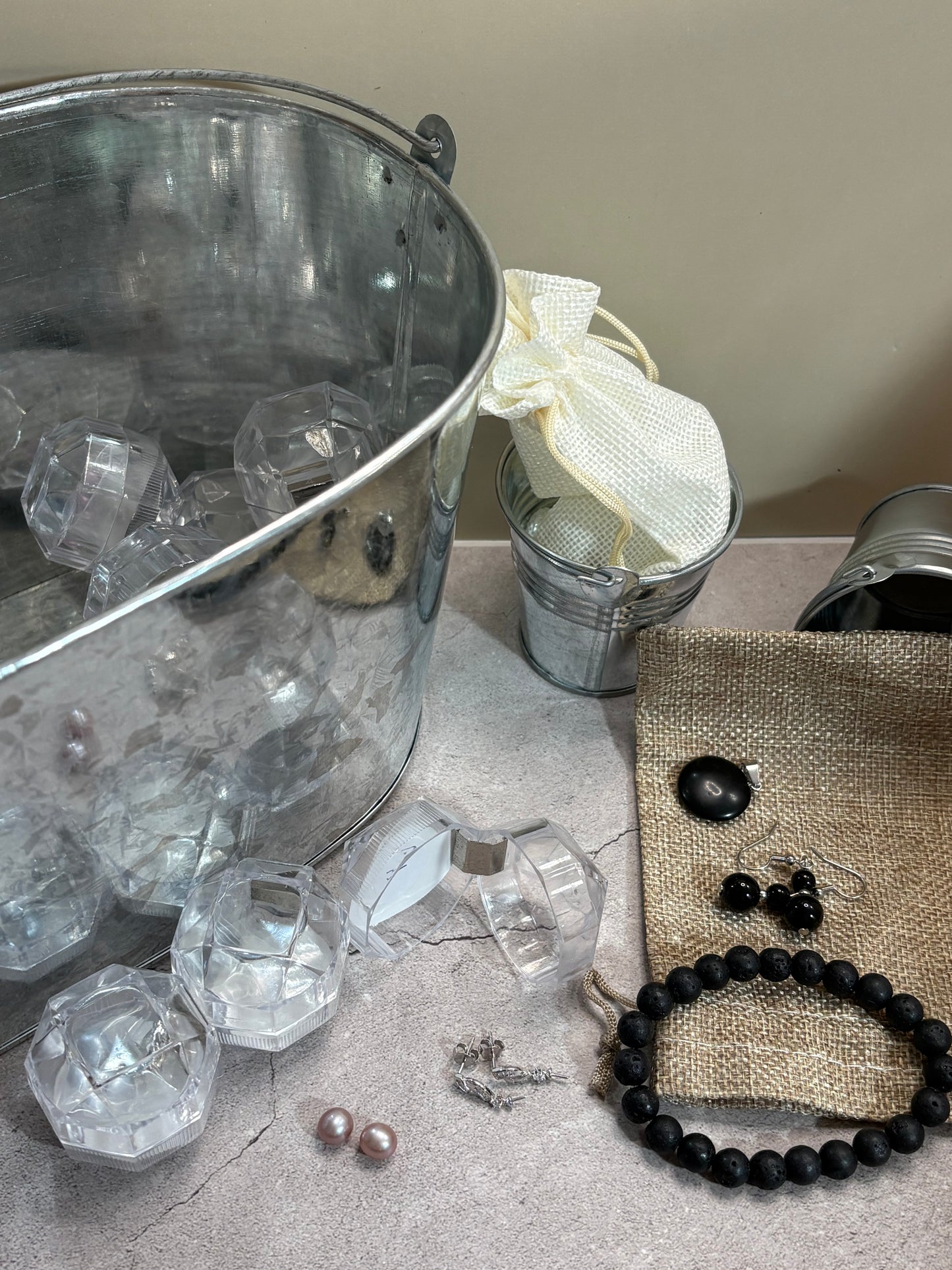 Pearl & Stone Mining Co