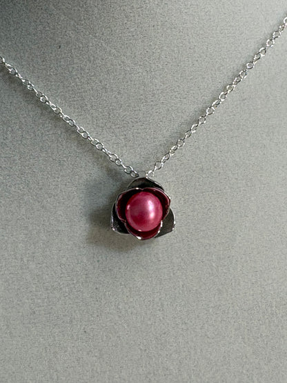 Island Bloom Pendant