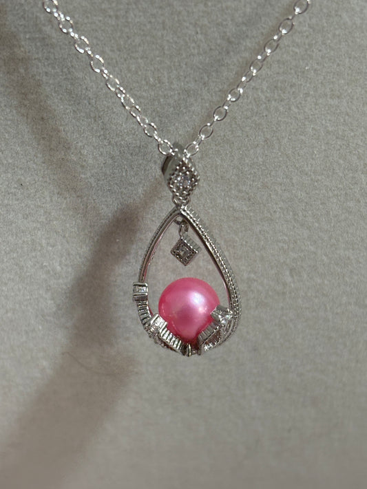 The Pearl Embrace Pendant