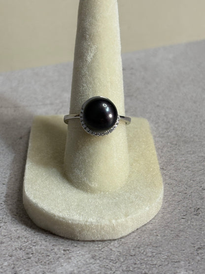 Lunar Pearl Ring