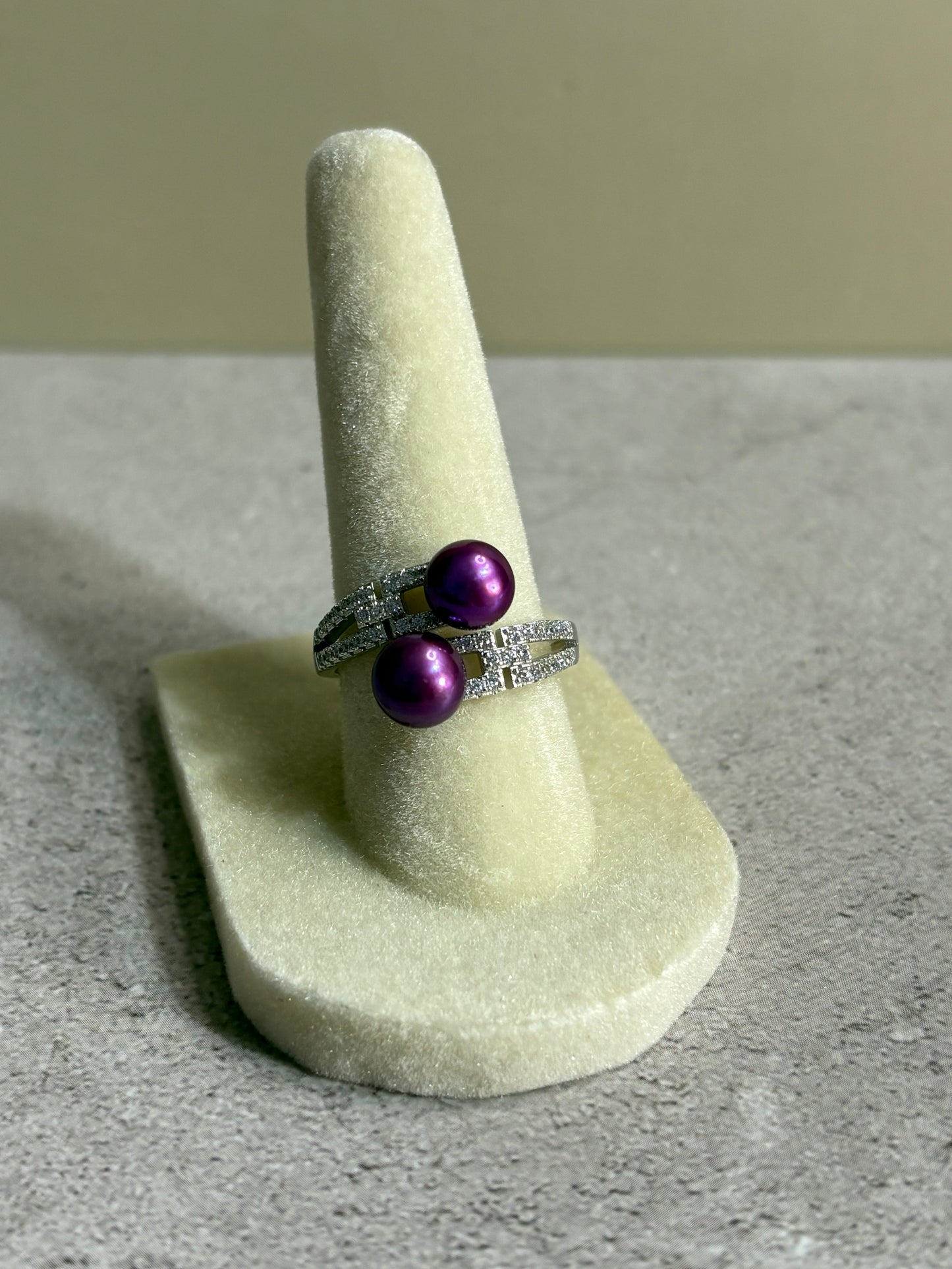 Double Take Pearl Ring