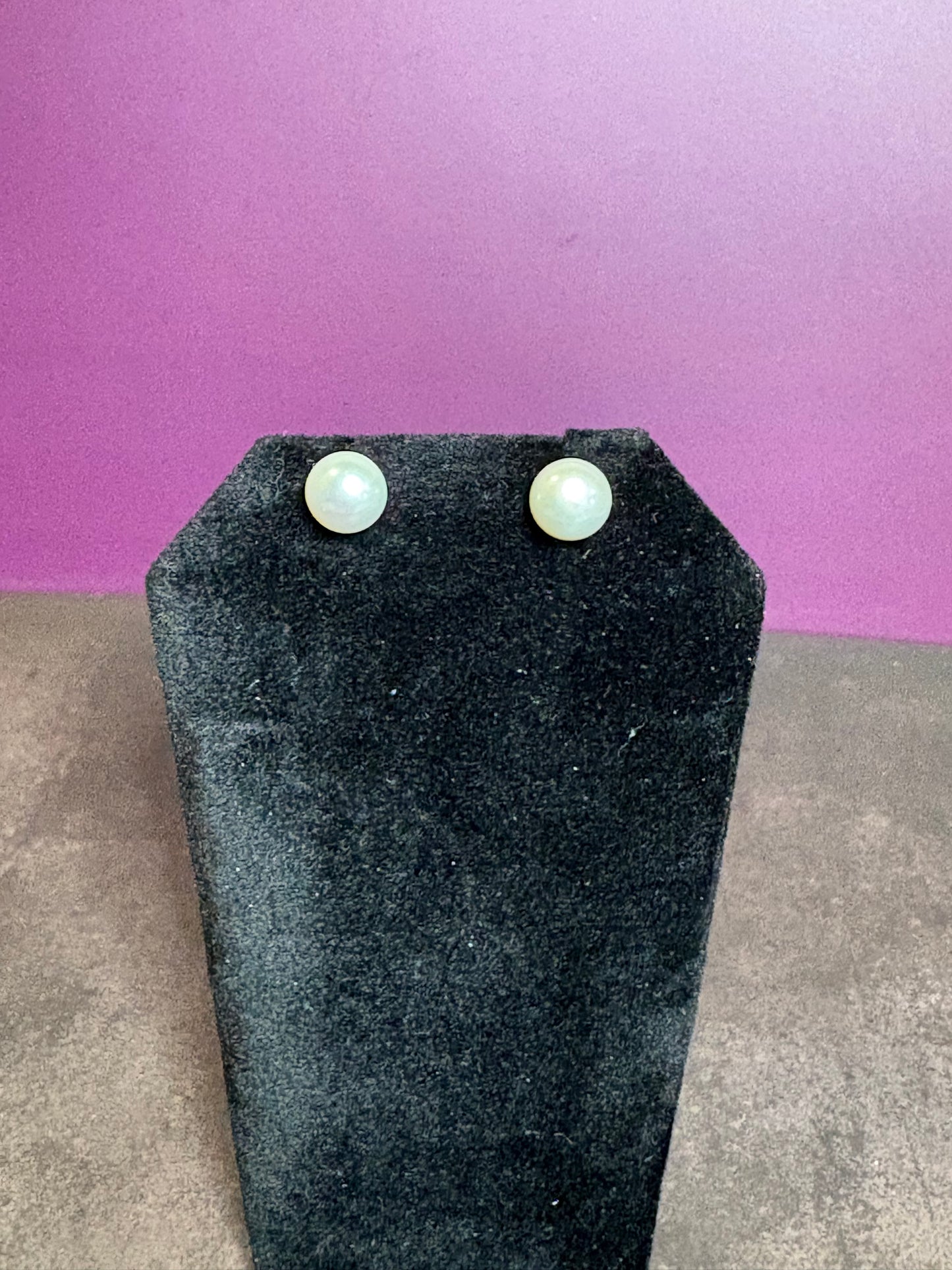 Classic Button Pearl Earrings