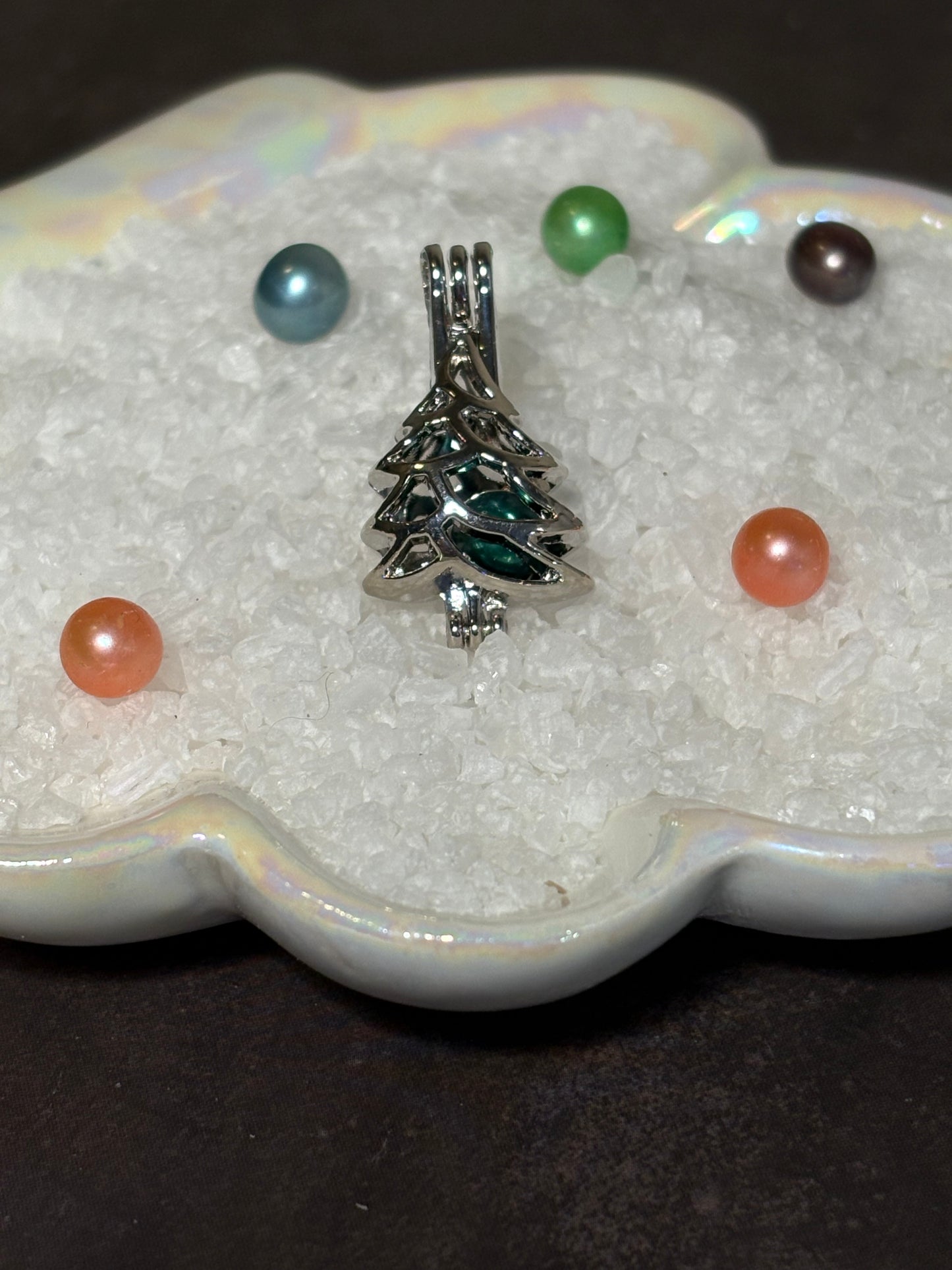 Fir Ever Sparkle Pendant Cage