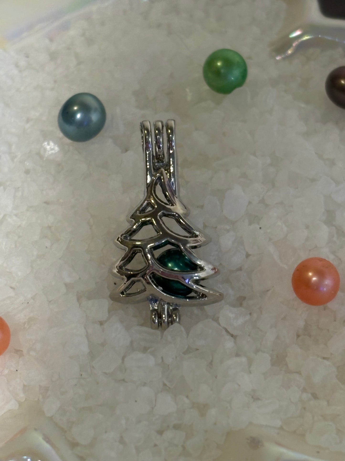 Fir Ever Sparkle Pendant Cage