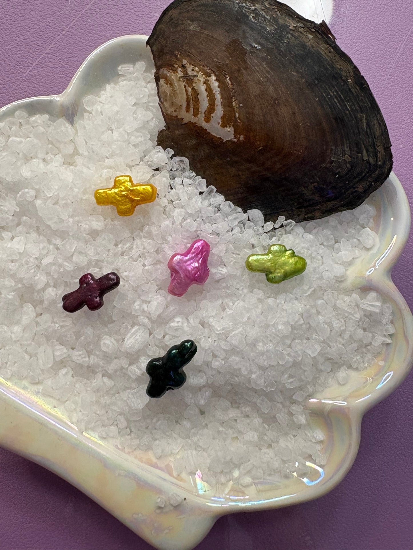 Small Cross Shaped Pearl